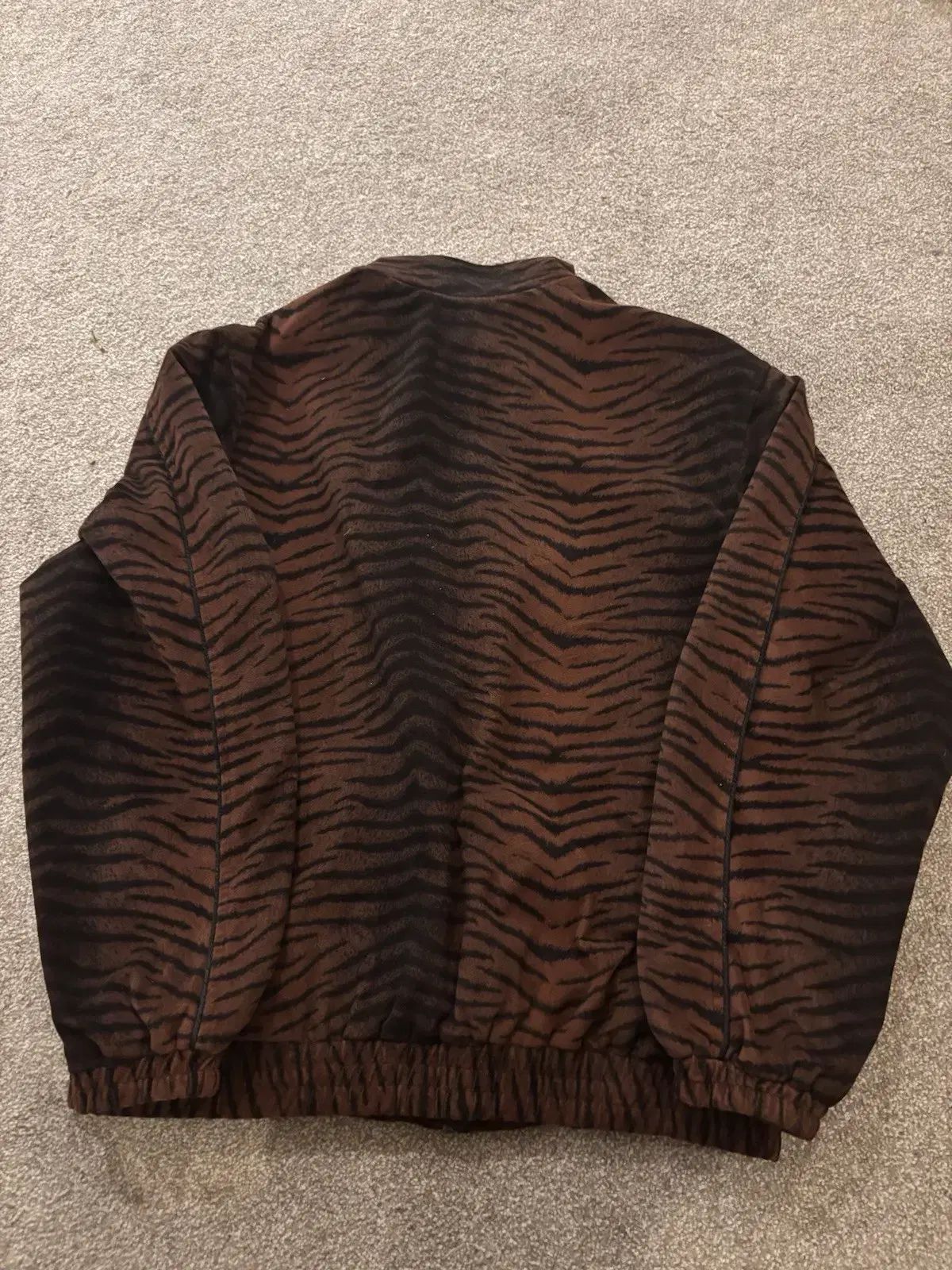 シュプリーム タイガー