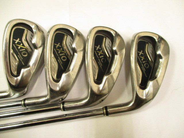 アイアン6.8.9.Pwの4本セット ダンロップ ゼクシオ2010モデル NSPRO950GH 4本セット R 24 8329