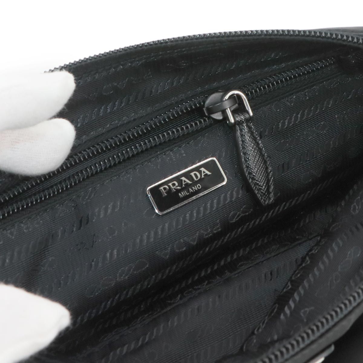 ポーチ ナイロン