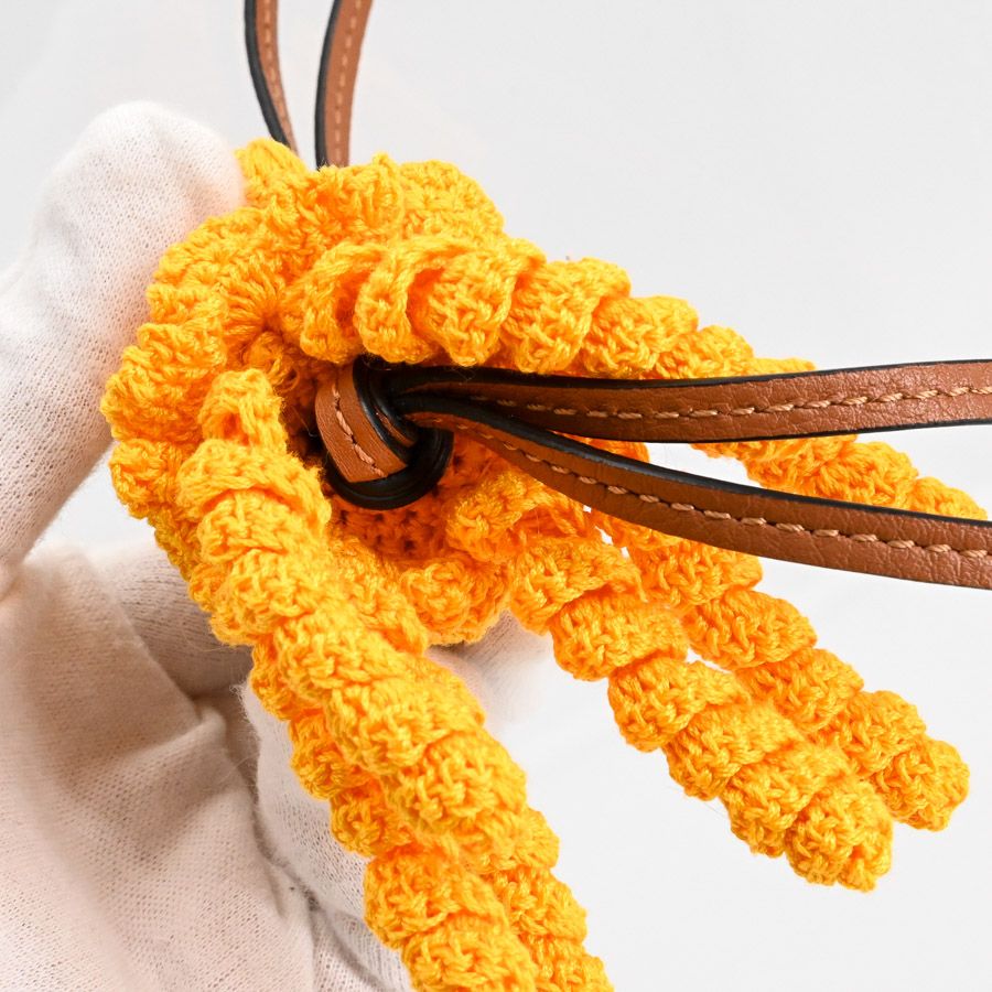 LOEWE ロエベ チャーム ジェリーフィッシュチャーム - メルカリ