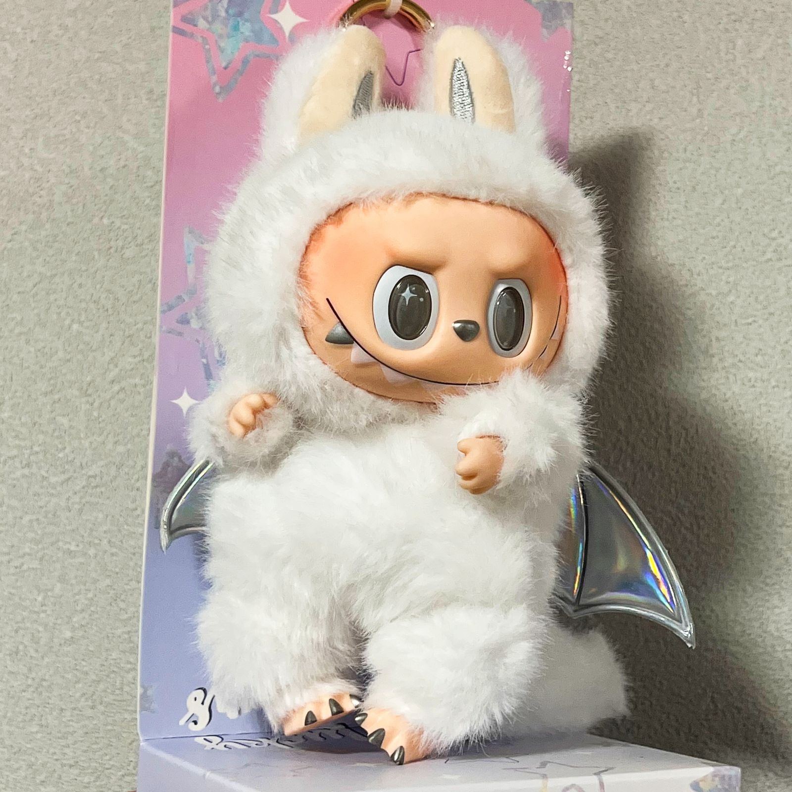 海外限定・即日発送・最高品質！！】17cm ZIMOMO LABUBUぬいぐるみ