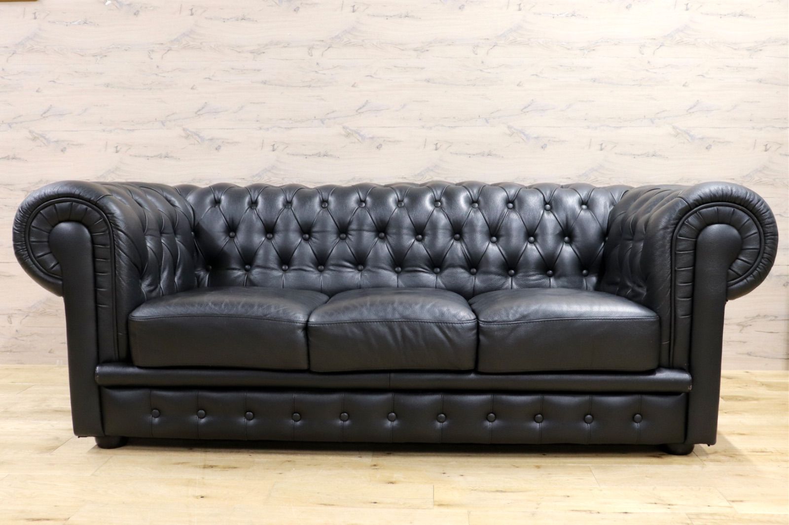 チェスターフィールド 3人掛けソファ