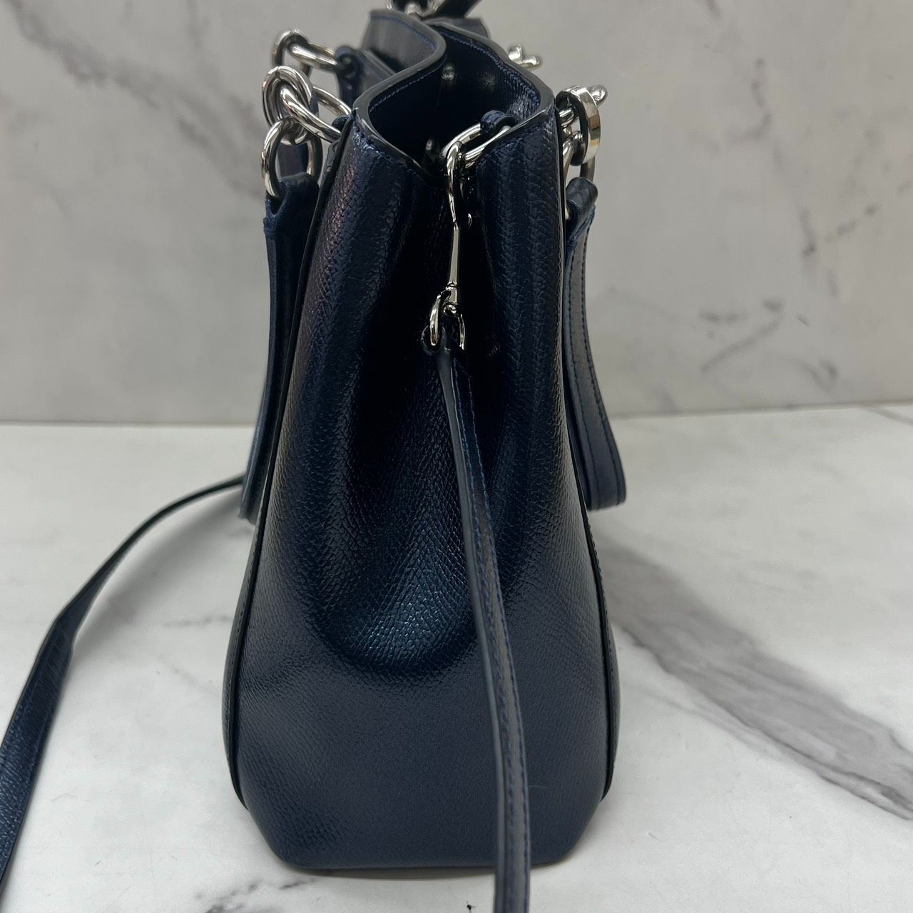 COACH コーチ　2WAY ショルダーバッグ　ハンドバッグ　ネイビー COACH コーチ 2WAY ショルダーバッグ ネイビー - メルカリ