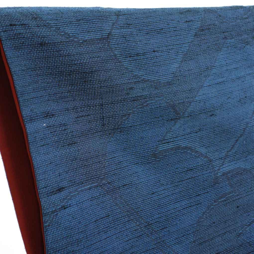  紬 身丈161 cm 裄65 前幅23 後幅30 袖丈49 袖幅32 レディース 袷 本 裄Mサイズ 秋冬春用 正絹 シルク ネイビー 大島紬 藤絹織物都喜ヱ門 リメイク リユース リサイクル 呉服のきくや 紬 着物