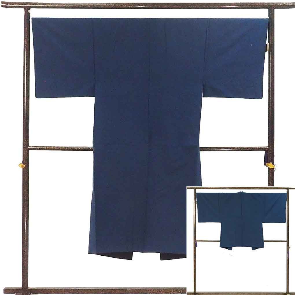 男物アンサンブル 羽織丈84cm 身丈135cm 裄68cm 前幅25cm 後幅30.5cm 袖丈47cm 袖幅35cm メンズ 袷 無地 裄長 裄Lサイズ 秋冬春用 正絹 シルク ネイビー リメイク リユース リサイクル 呉服のきくや