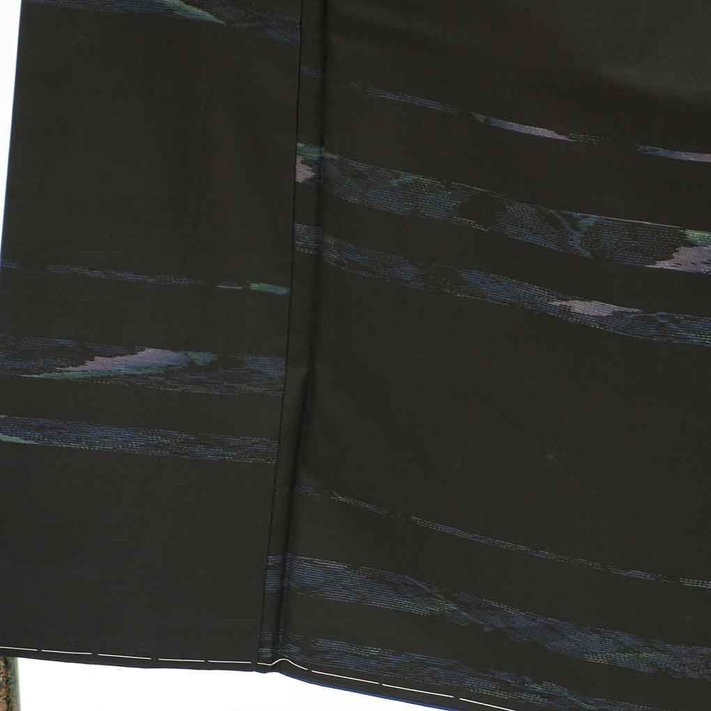 紬 身丈154 cm 裄65 前幅26.5 後幅30.5 袖丈45 袖幅33 レディース 袷 横段柄 裄Mサイズ 秋冬春用 正絹 シルク ブラック 本場奄美大島紬 リメイク リユース リサイクル 呉服のきくや