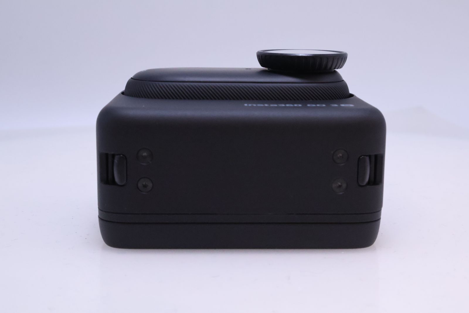 み 64%オフ Insta360 GO 3S 128GB 4K 小型 ウェアラブル Vlog ビデオカメラ ハンズフリーPOV 旅行 アウトドア ペット POV用 通常版