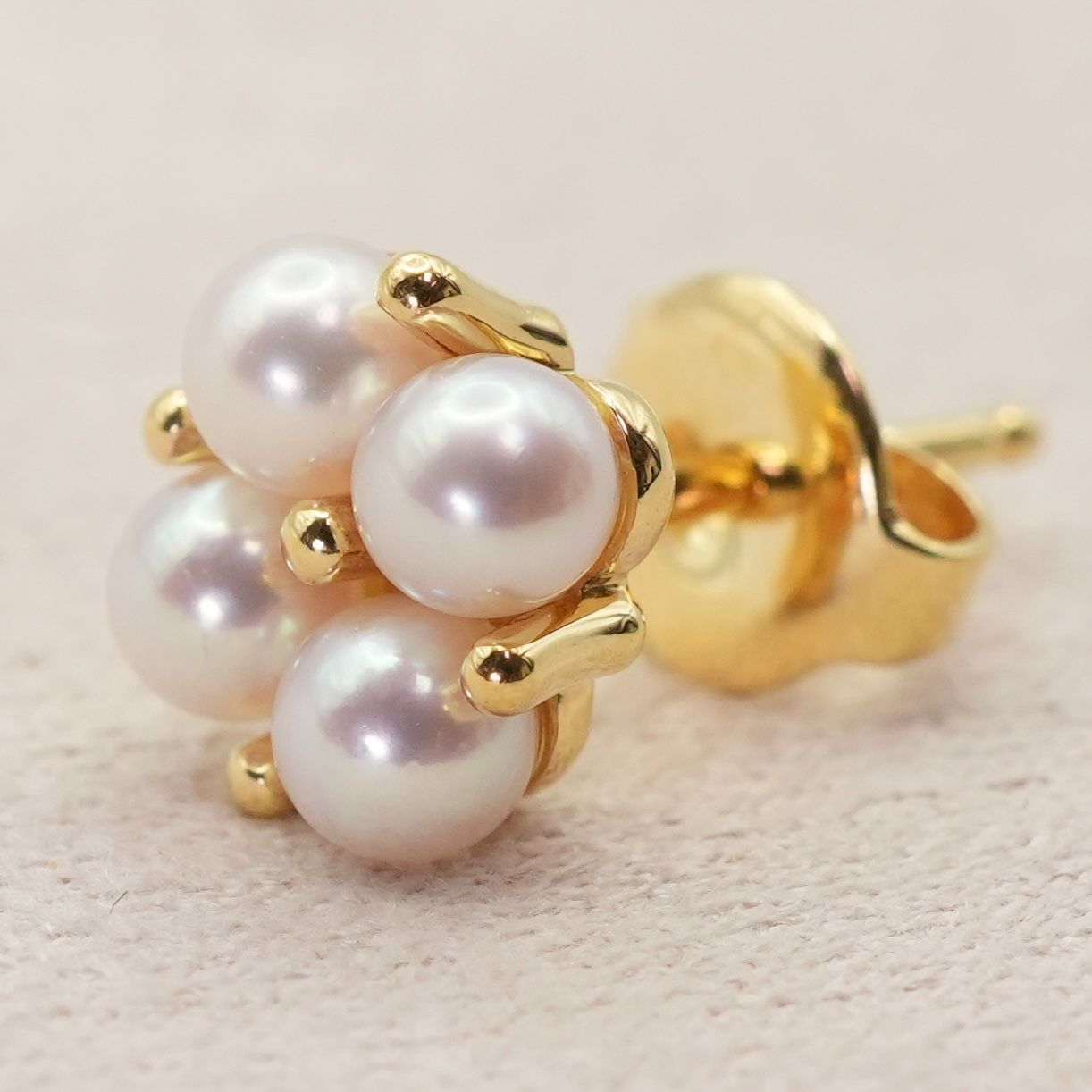 美品 ミキモト K18 ベビーパール スタッドピアス 美品 ミキモト K18 ベビーパール 4P スタッドピアス/24-3877S - メルカリ