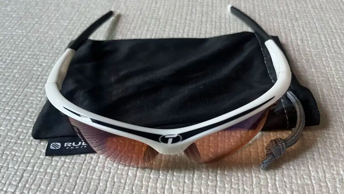 ヴァレンティノ ルディー プロジェクト スポーツ サングラス