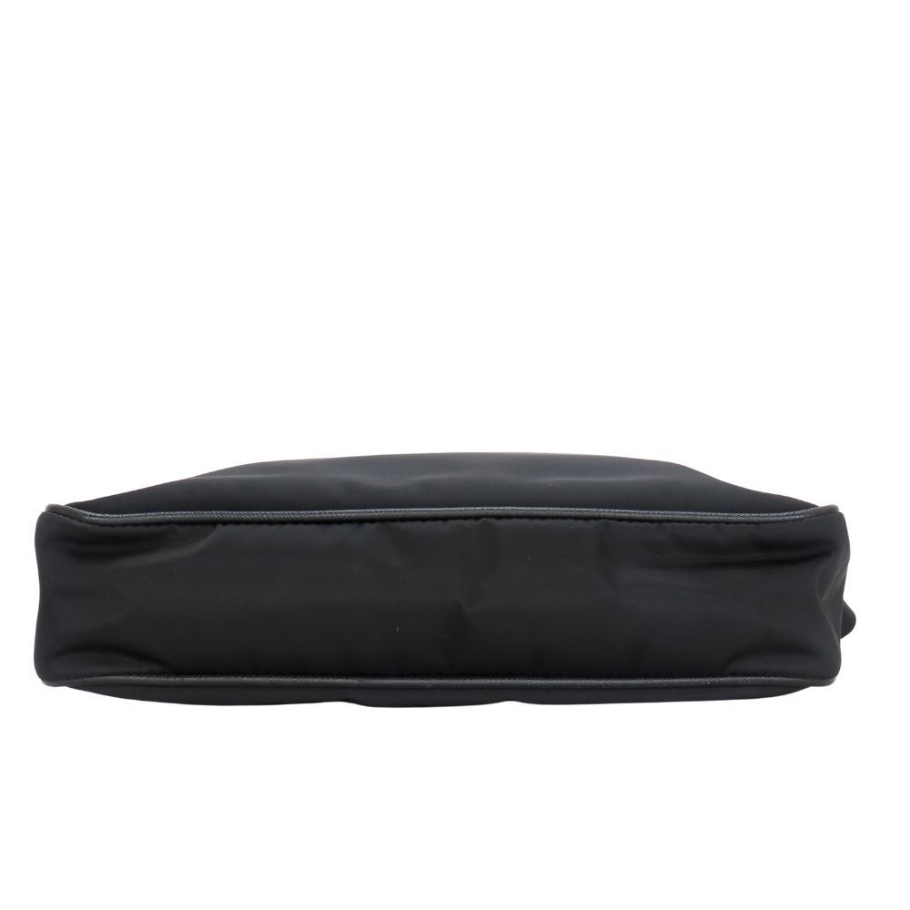 プラダ　三角ロゴプレート　ショルダーバッグ　斜め掛け　ナイロン　サフィアーノ 5355.jpg