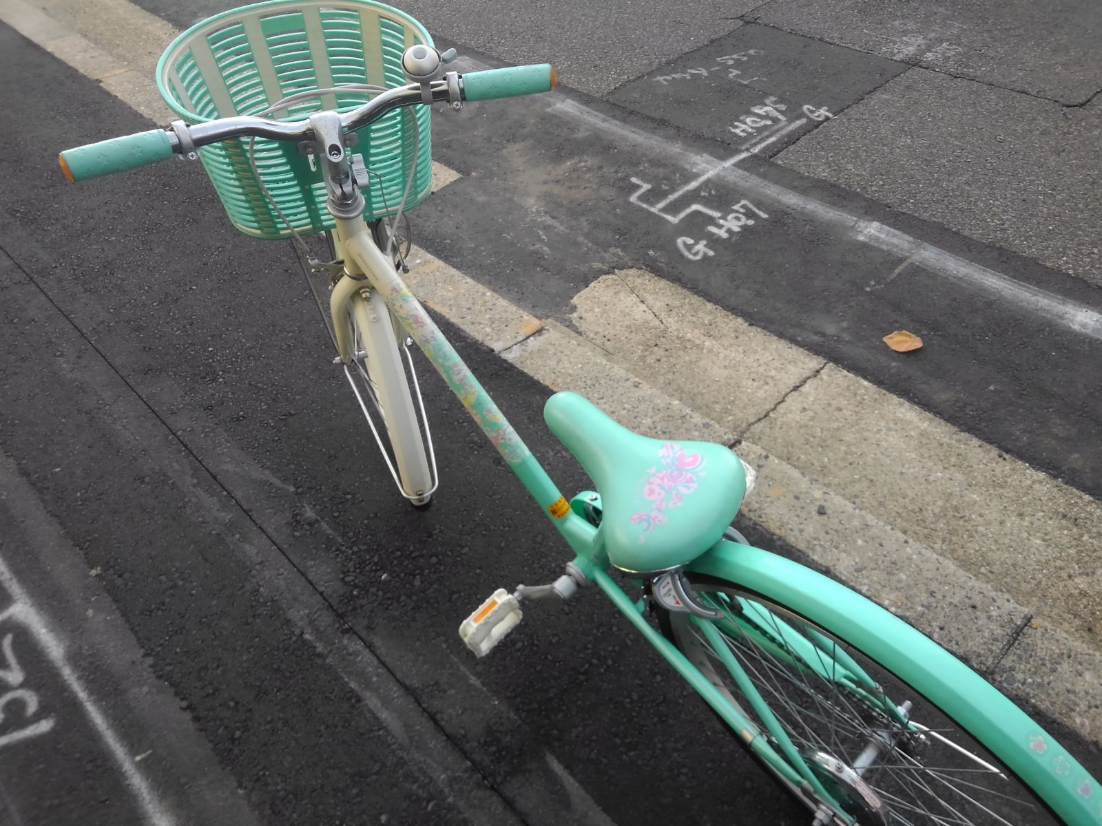 引き取り限定！(名古屋市昭和区)中古子供自転車3615 前後タイヤ