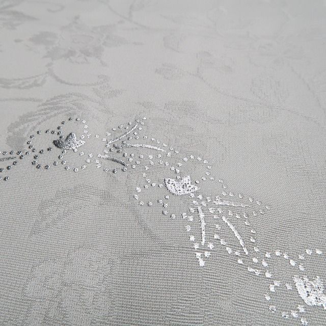 ❁tomihisa❁新品 岡重 お仕立て上がり品 銀彩友禅 唐花 着物 仕付け糸