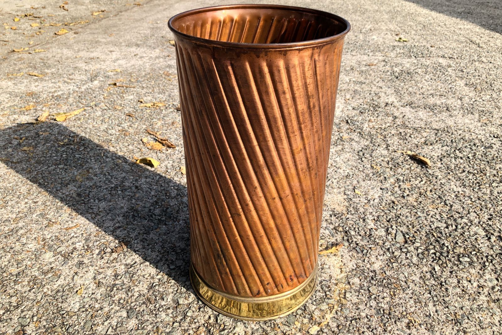 ヴィンテージ イタリア製 傘立て 銅製 物置 アンティーク - メルカリ