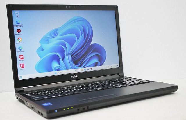 S157 富士通ノートパソコンi5高速SSDサクサク動くWin11オフィス付き