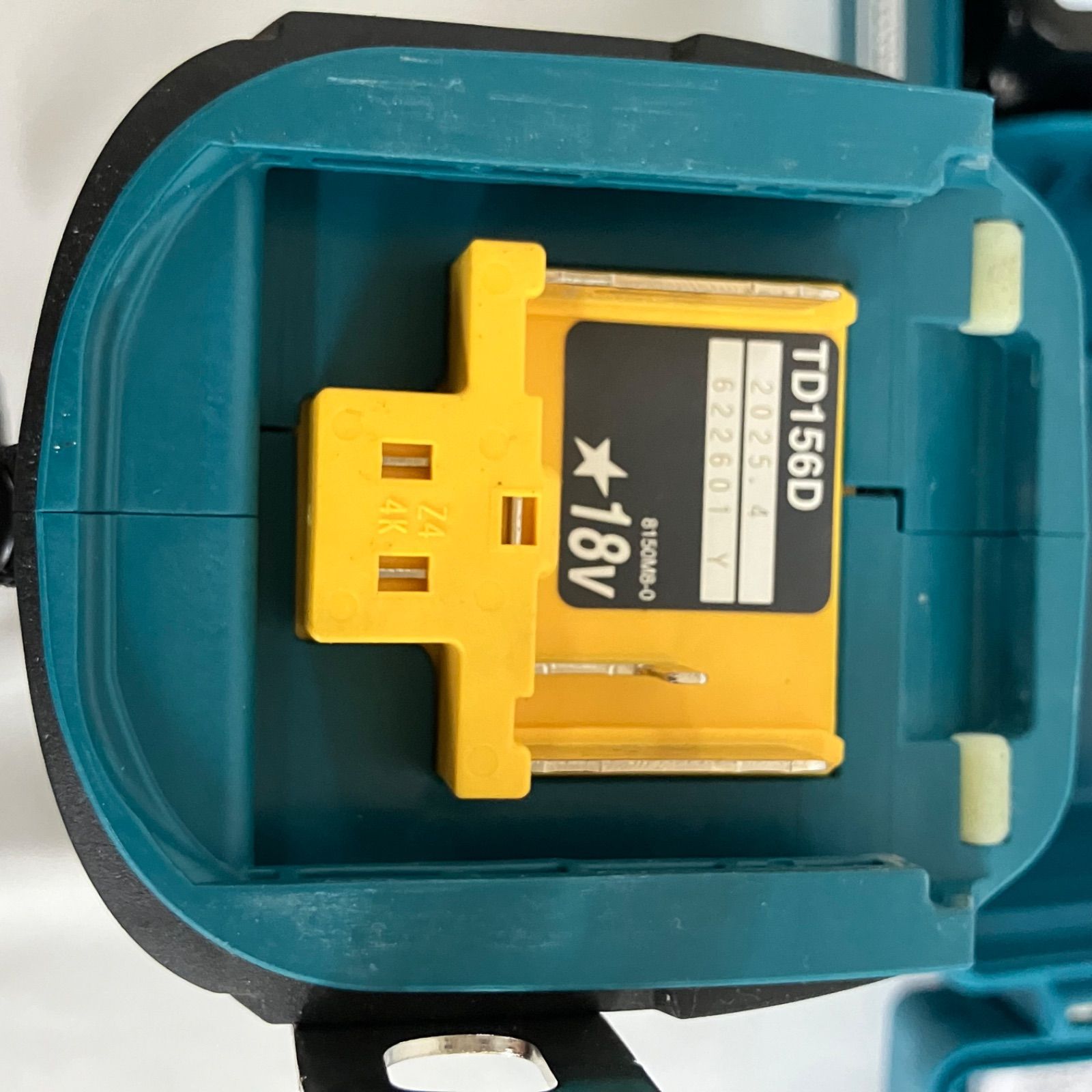 インパクトドライバ