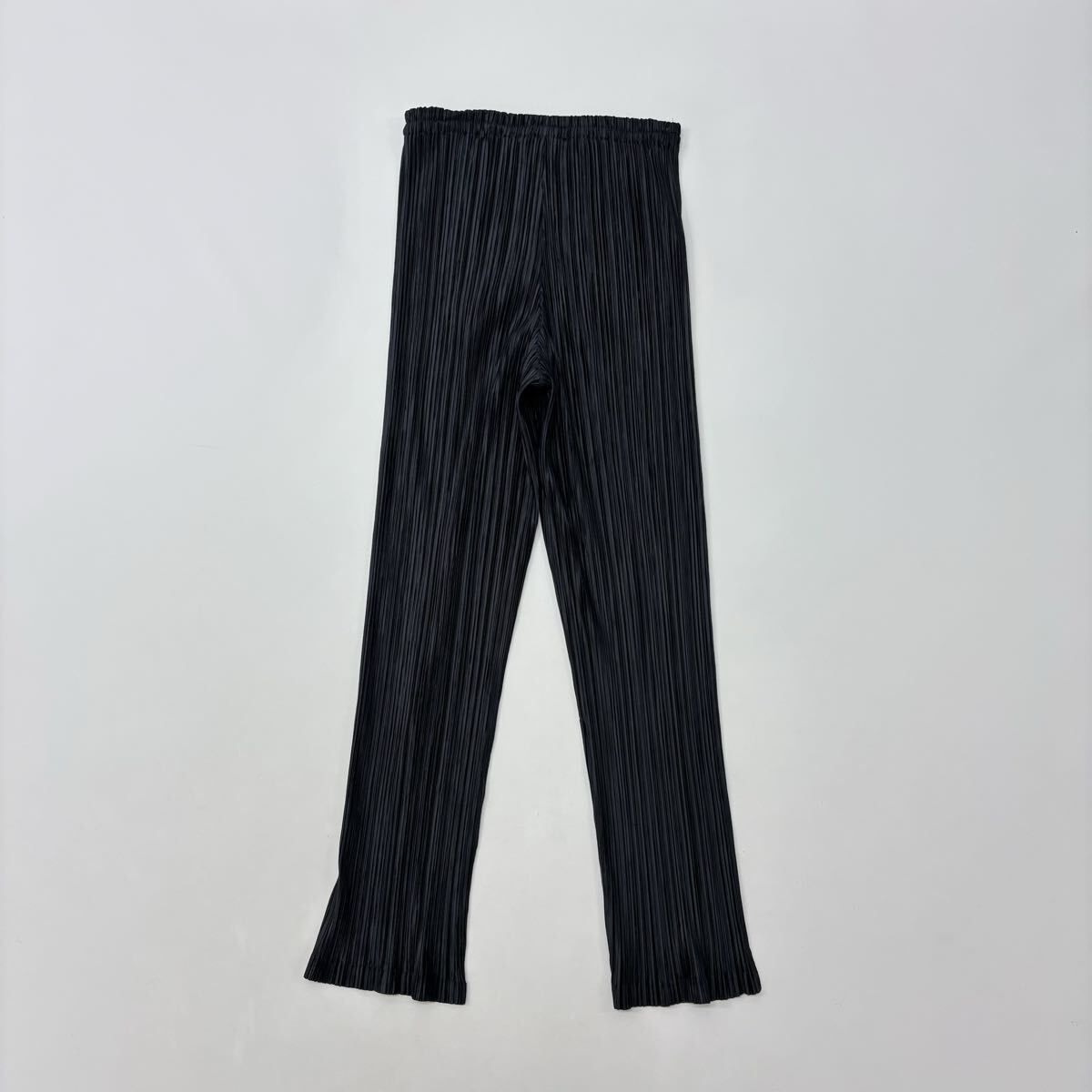 ISSEY MIYAKE イッセイミヤケ プリーツ ストレート パンツ BLACK ブラック 系 サイズ M 711-0050