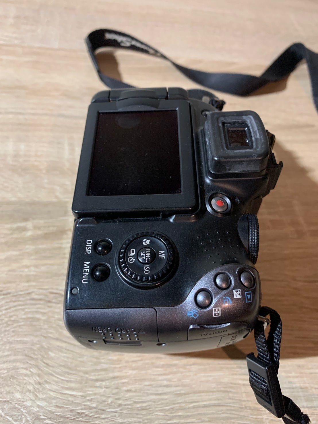 6353 Canon PowerShot SX10 IS ブラック ジャンク品 デジカメ - メルカリ