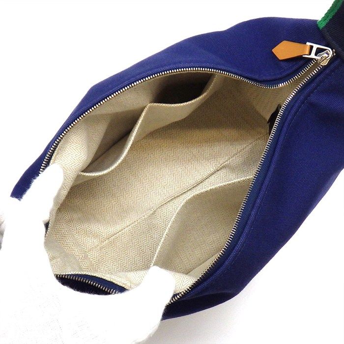 バス用ポーチ ハンドバッグ