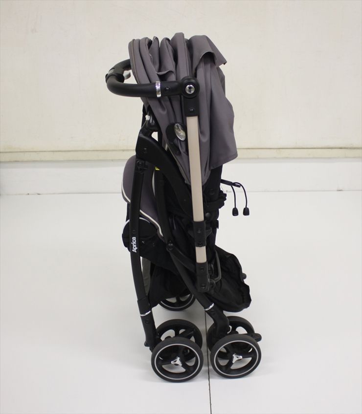 軽量オート4輪ベビーカー ハイシート