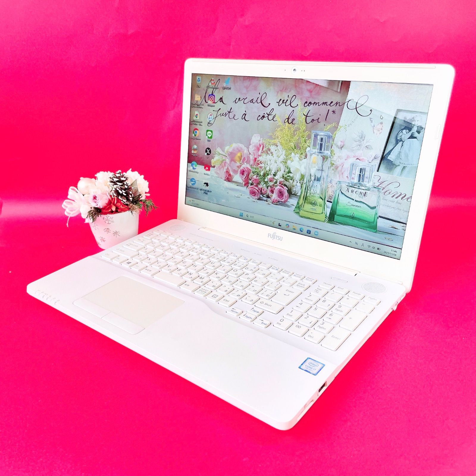 ️薄型ノートパソコン