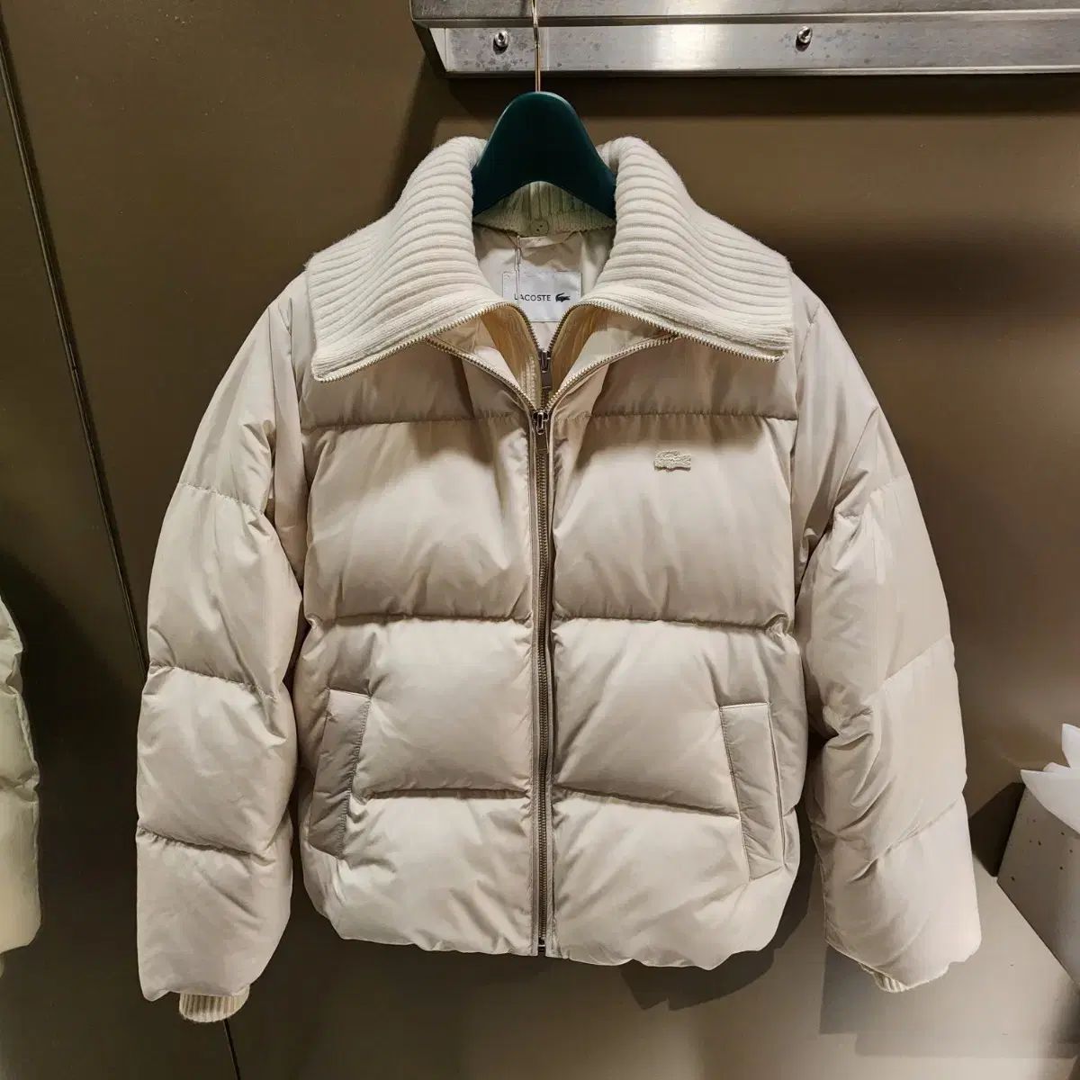 LACOSTE ラコステ レディース セーター KARA カラ ダウン ダウン