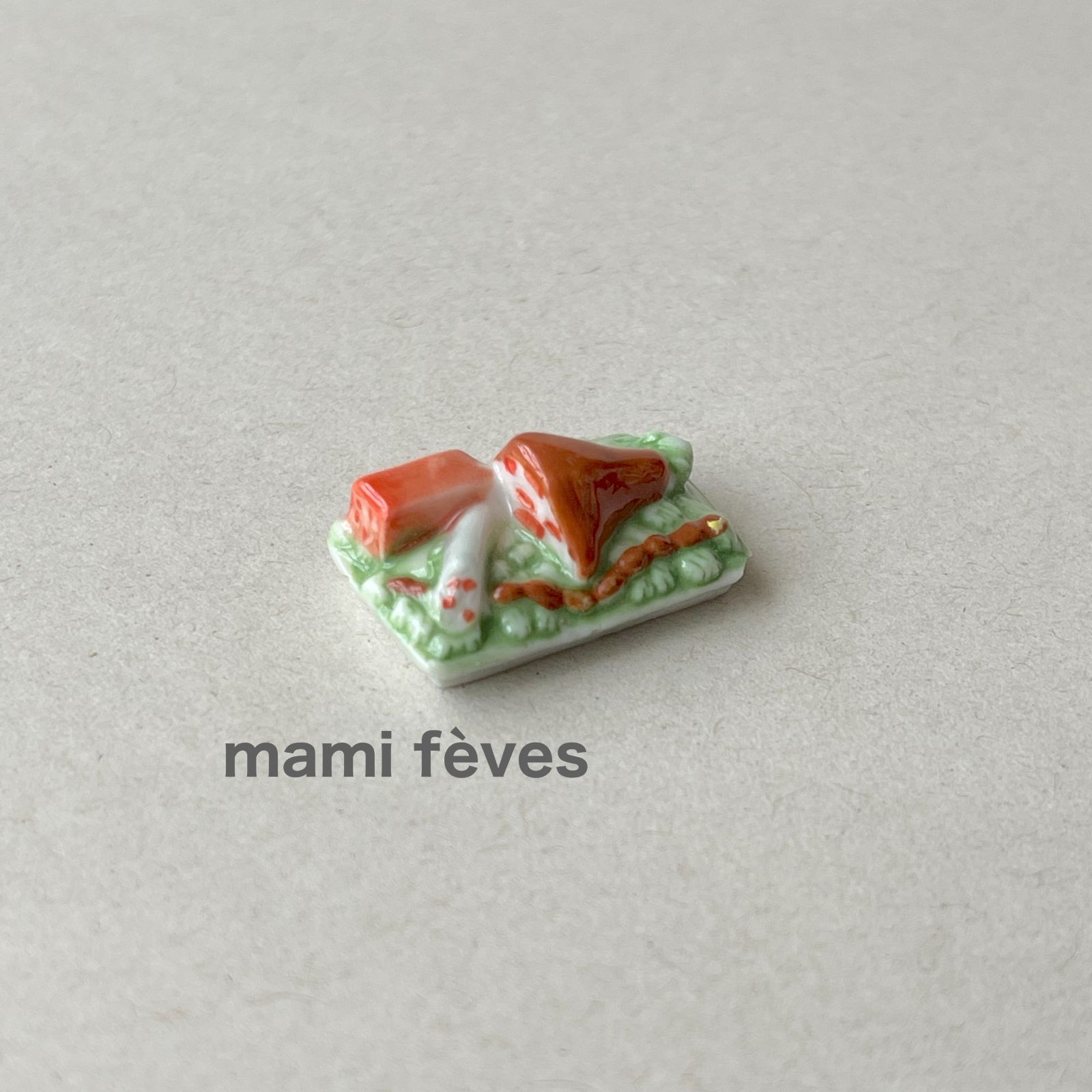 フェーヴ お肉のプレート 王様のグルメ フランス フェーブ ミニチュア