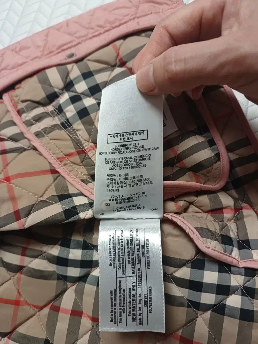 バーバリー　キッズ　ジャケット バーバリー キッズ キルティング ジャケット 120号 - メルカリ