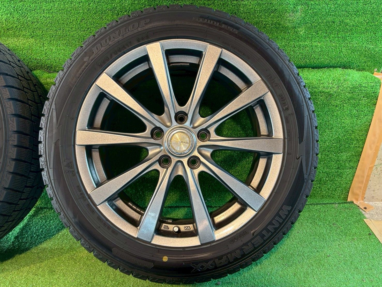 スタッドレスタイヤホイールセット