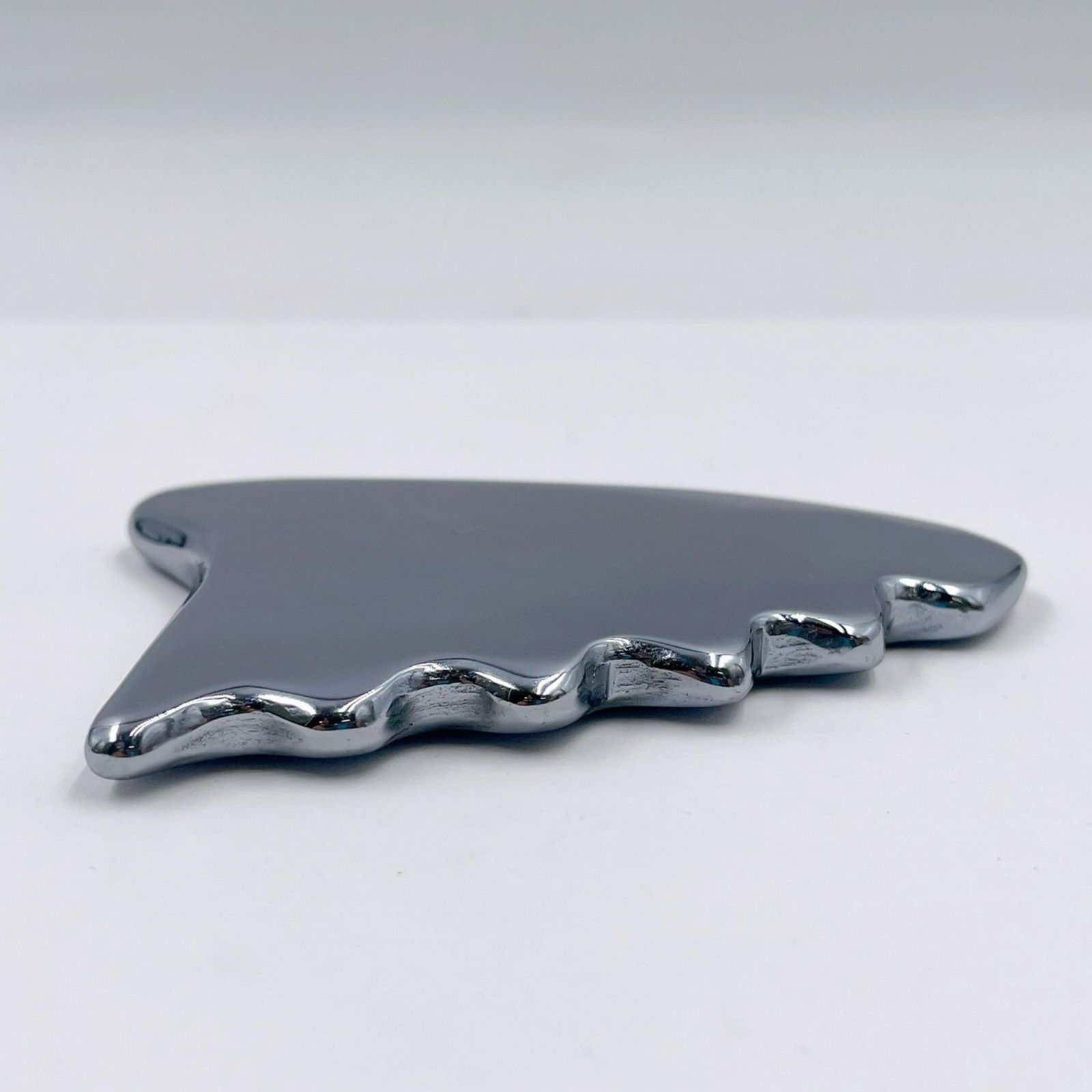  Cassa ra カッサーラ マッサージ器具 テラヘルツ美容器具 ユニセックス シルバー 美顔器 美容器 ボディ フェイスケア