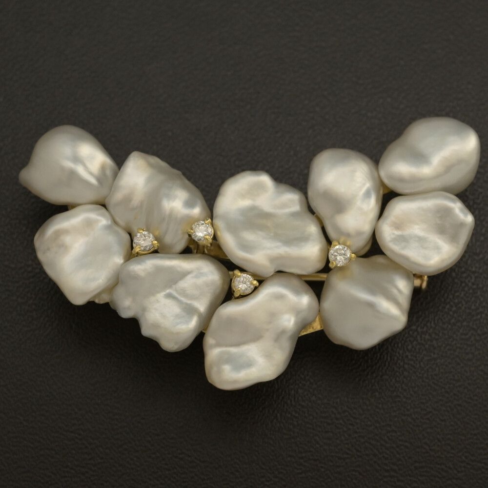 ケシ珠 リーフモチーフ 10 P･アコヤ真珠 Japan Pearl 真珠 パール リーフ･ダイヤモンドブローチ･ピンタック K 18 YG-12.6 g ♀ S レディース 595182