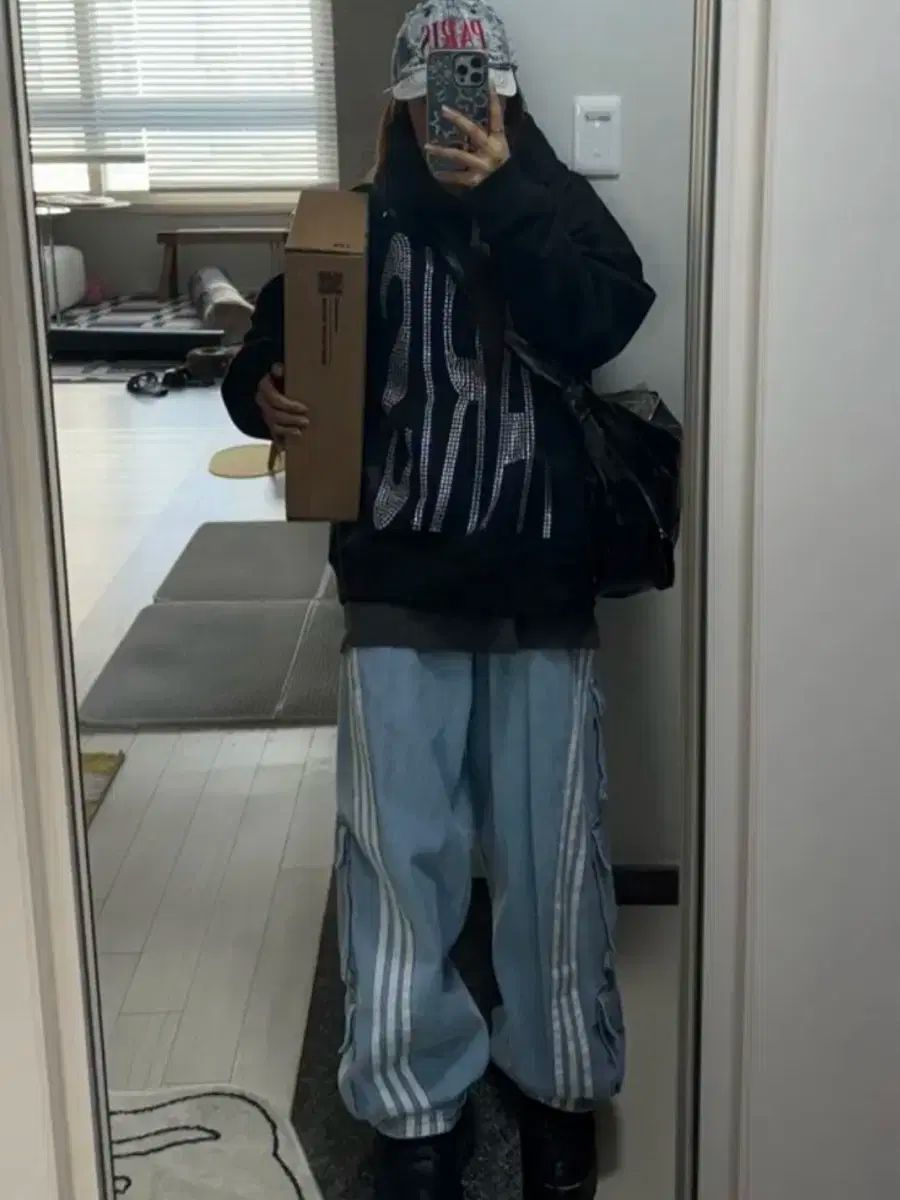 ユニーク 2000 archives PARIS フーディー 2000アーカイブス フードTシャツ