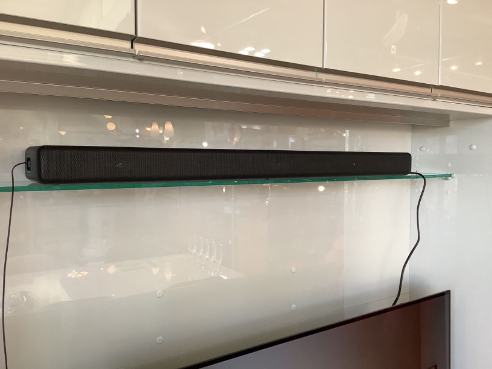 ハイエース wave2.3 運転席側小窓 黒塗装 アタッチメント付き