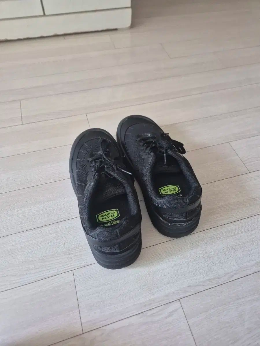 275 ウォーキングマスター 족저근막염 スニーカー