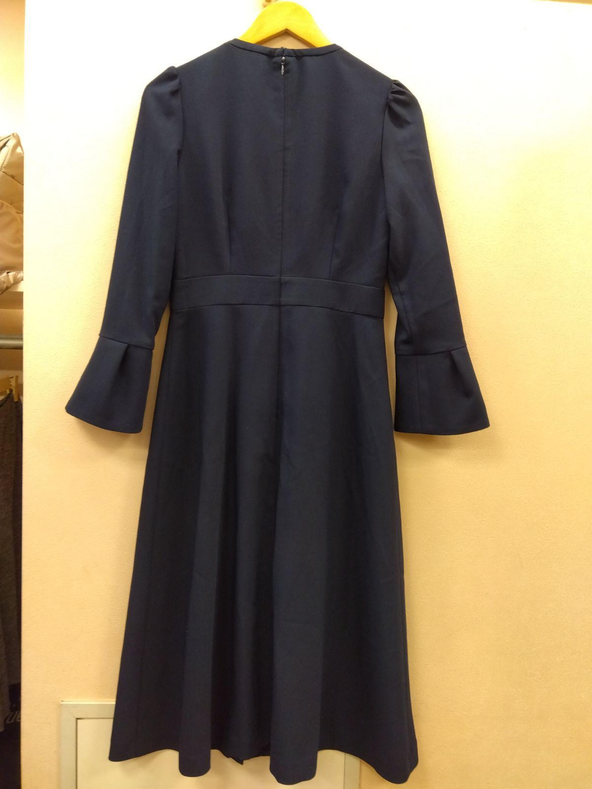 М11 セルフォード CELFORD ポリエステル バックサテン プリーツ ワンピース