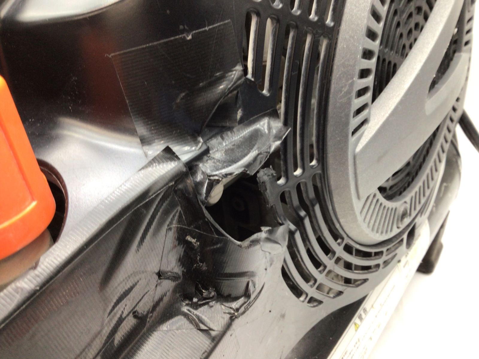 高圧エアコンプレッサ