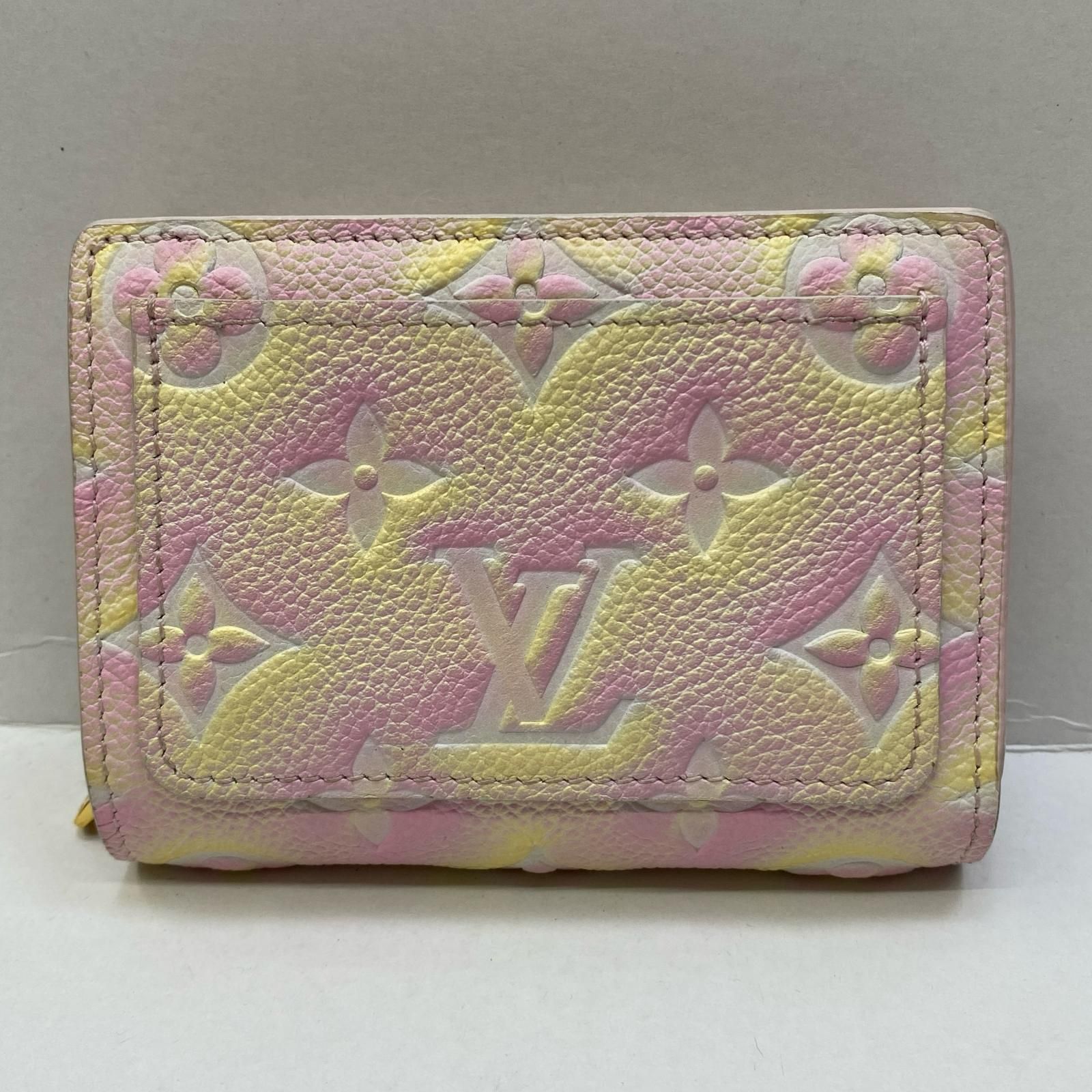 LOUIS VUITTON ルイ ヴィトン 二つ折り財布 ポルトフォイユク M 81529 モノグラム アンプラント 125