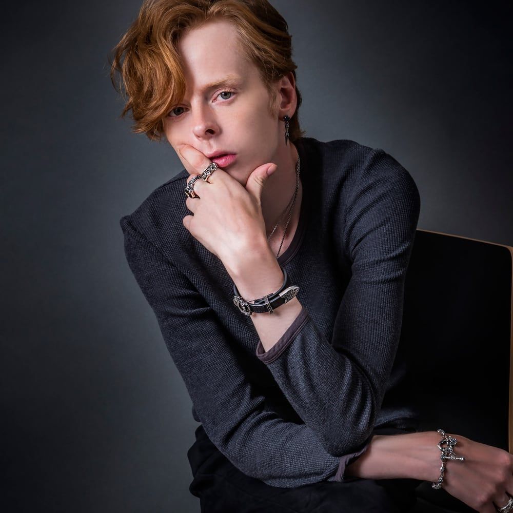 クラウンレザーブレスレット