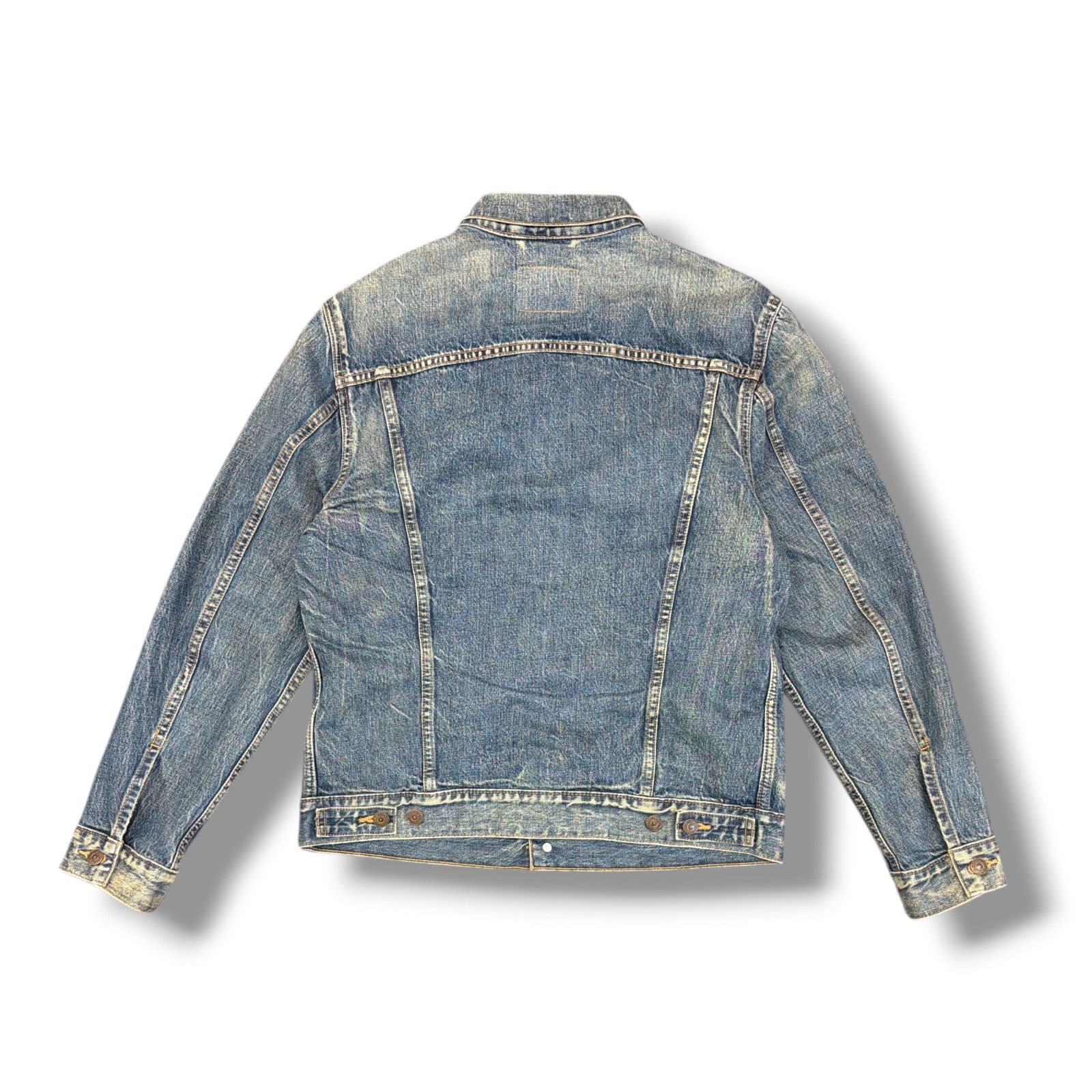 Supreme × Levi