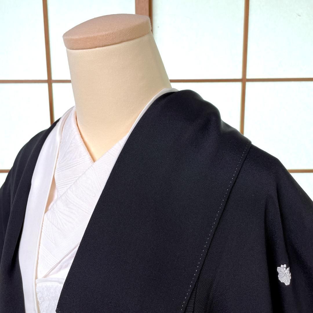  黒留袖 正絹 刺繍 金彩 楼閣庭園 松竹梅 着物 kimonolove リユース品 オゾン消臭サービス A-1959 黒留袖 着物