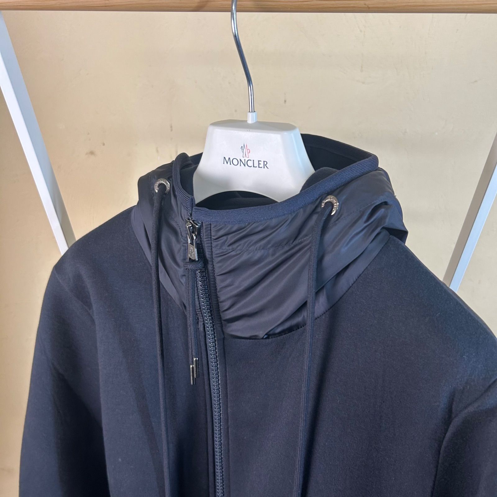 極美品】【レア】 MONCLER モンクレールジップアップパーカーネイビー