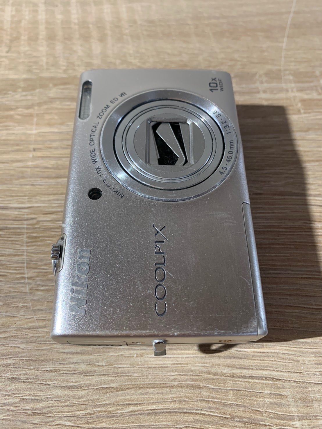 6379 Nikon ニコン COOLPIX S6200 シルバー デジカメ ニコン、デジタル