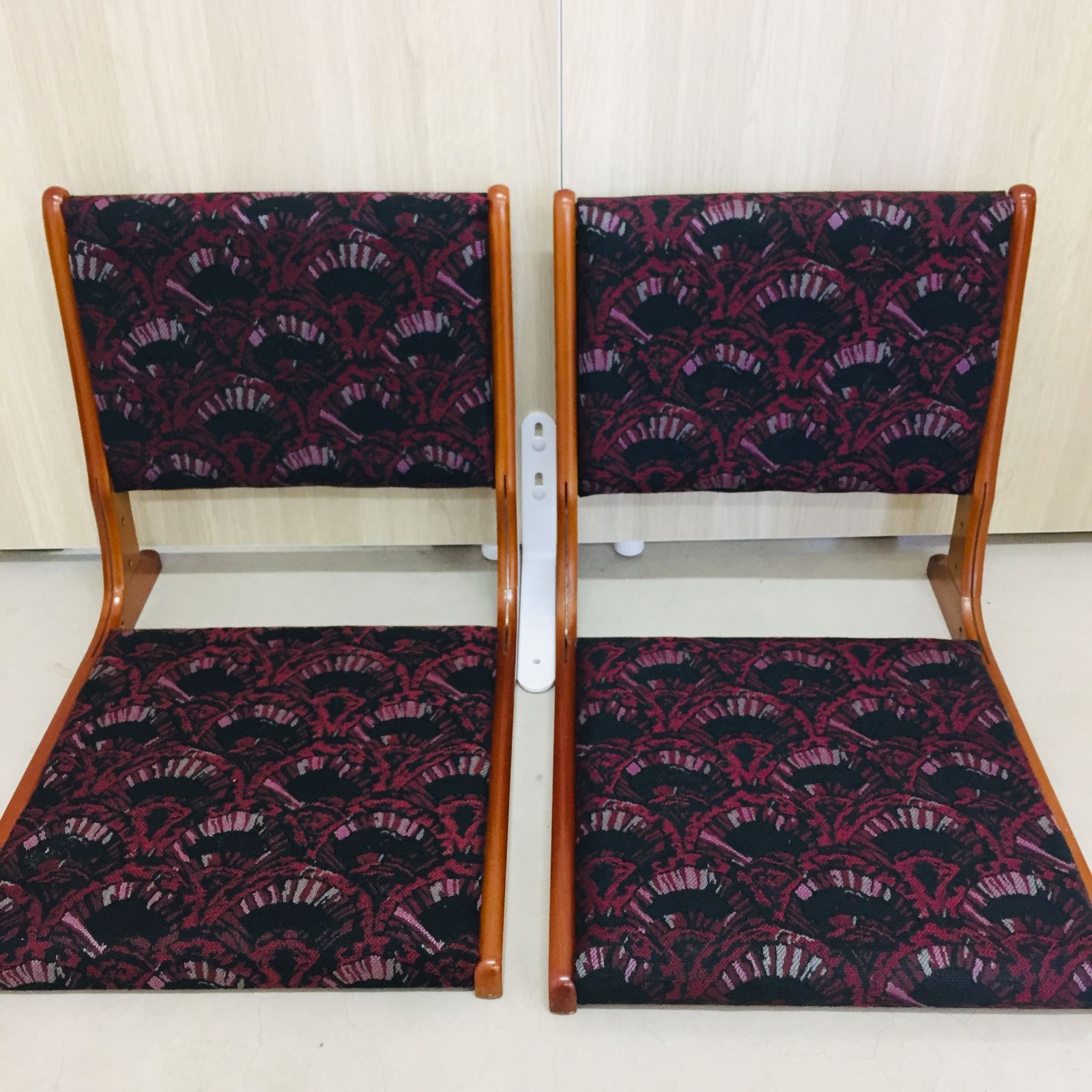 S【アンティーク】木製折りたたみ 座椅子 レトロ 家具 昭和 2脚セット