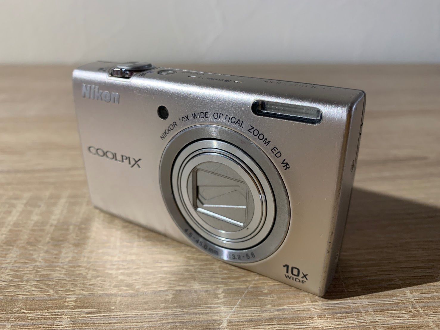 6380 Nikon ニコン COOLPIX S6200 シルバー デジカメ - メルカリ