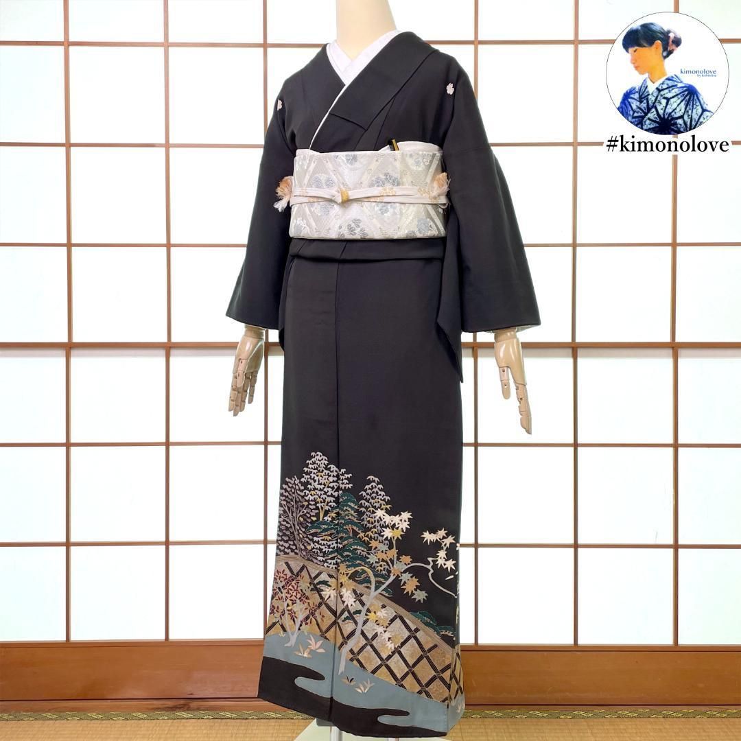 黒留袖 正絹 刺繡 金銀彩 松 紅葉 着物 kimonolove アンティーク品 オゾン消臭サービス A 0325