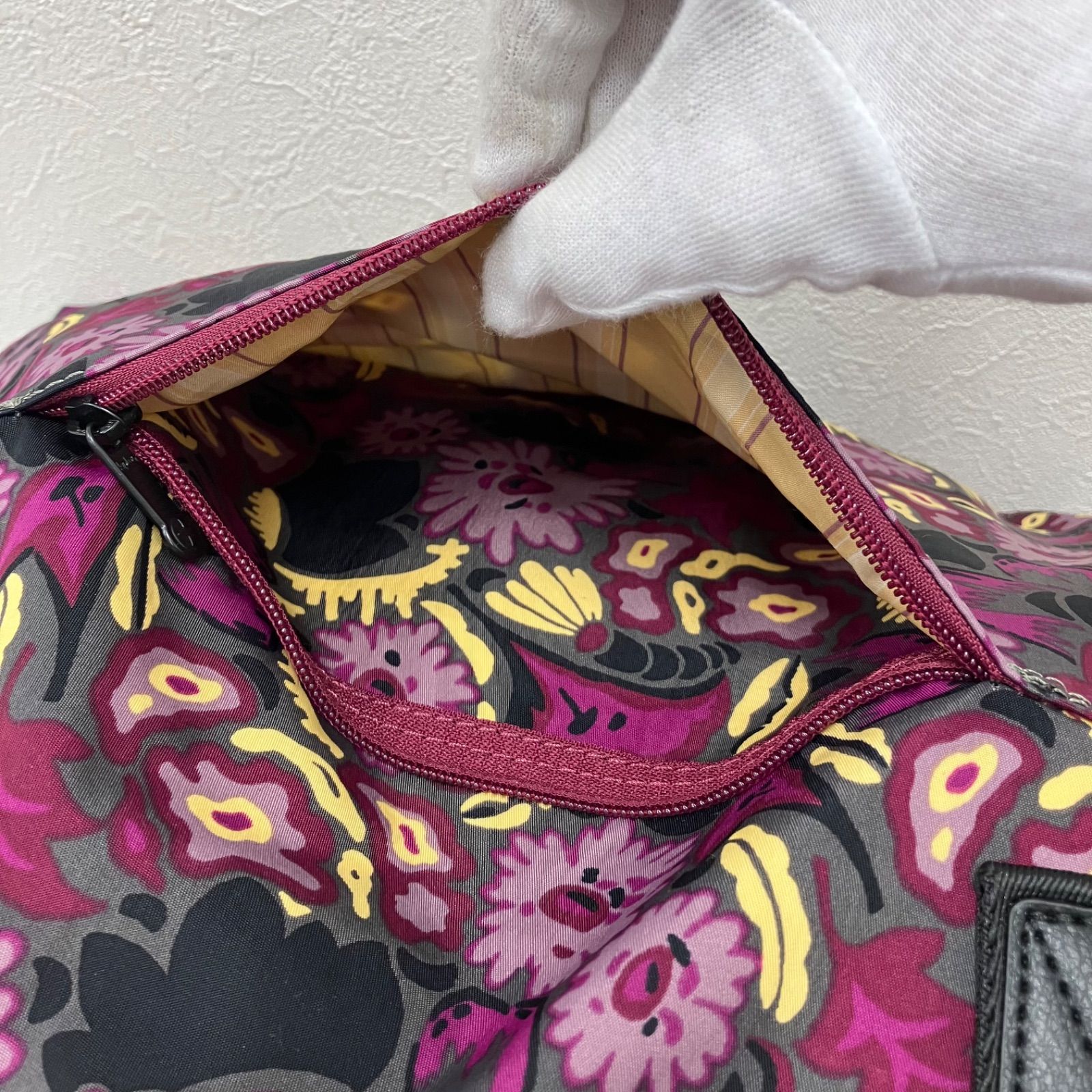 パープル系 キャリーオン