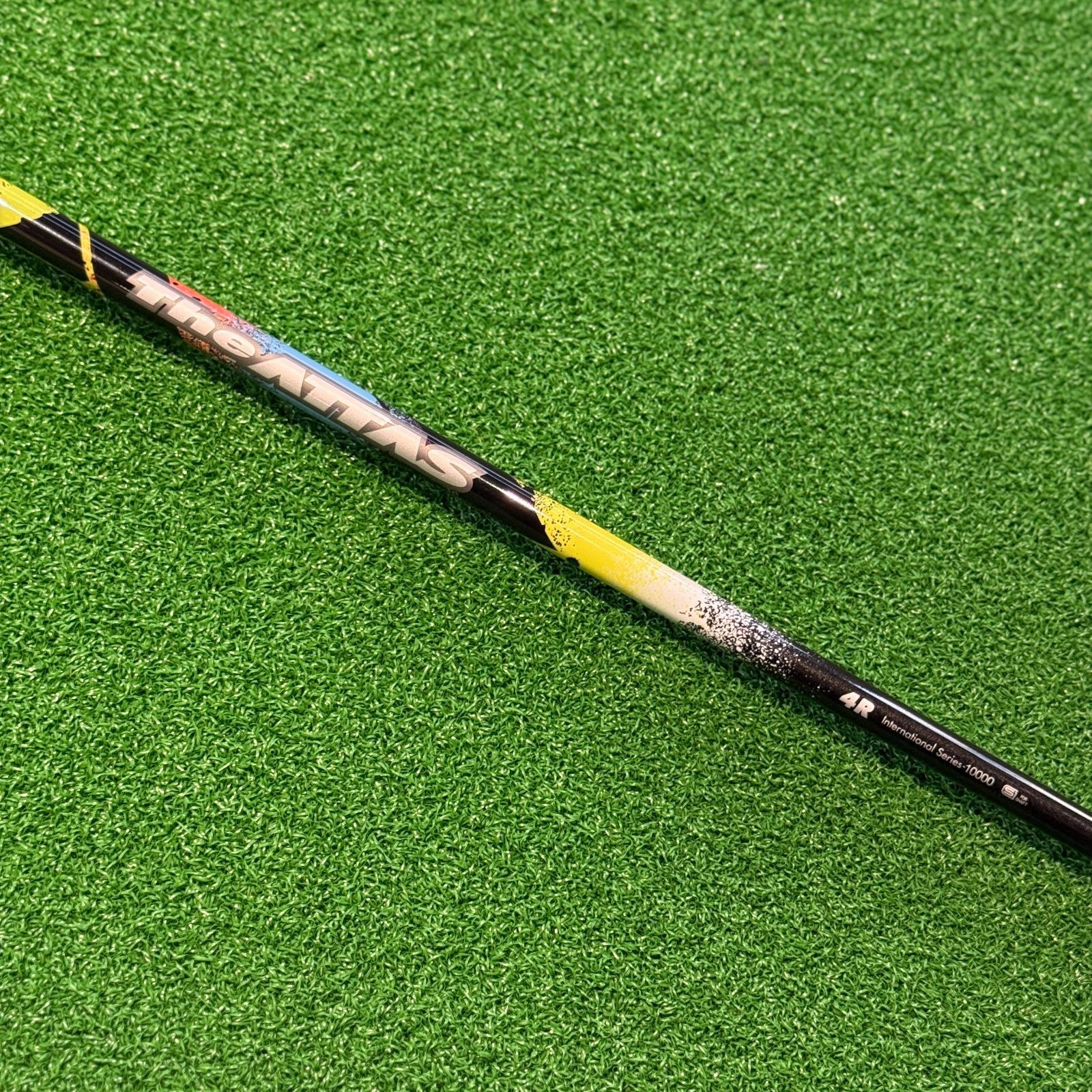 The ATTAS 4R ドライバー用シャフト UST Mamiya ジ アッタス Rシャフト