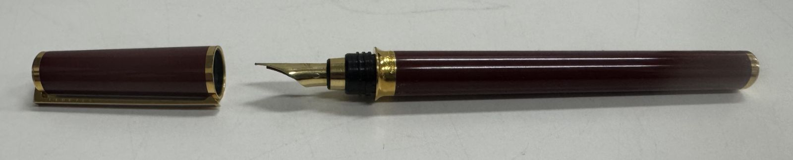 S.T.Dupont エステーデュポン万年筆 フランス製 WWW_OPDRERGINERDOGAN_COM