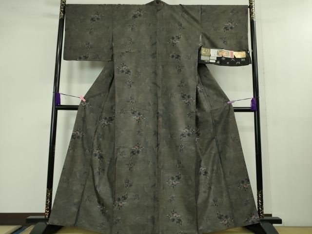 平和屋着物 上 都喜ヱ門 本場大島紬 7マルキ 泥染 花めぐり日 藤絹織物謹製 証紙付き kh 5