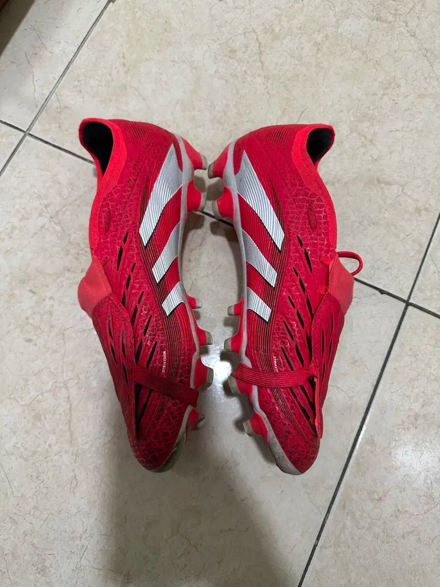  プレデター プロ MG AG サッカーシューズ 260 フットサルシューズ シューズ