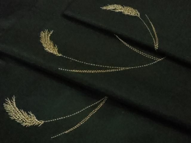 平和屋着物 上 本場大島紬 刺し子 総刺繍 稲穂 黒地 kh 5